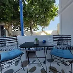 Anemelia * Adamantas (Milos)