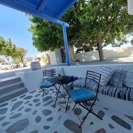 Anemelia * Adamantas (Milos)