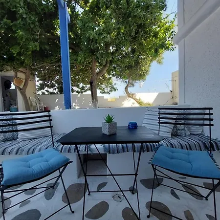 Anemelia * Adamantas (Milos)